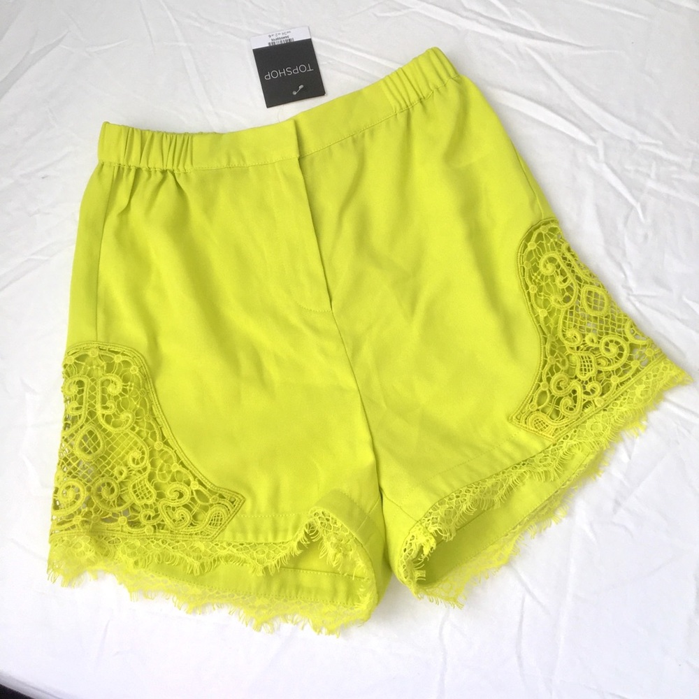 💚 New With Tag Topshop High Waist Neon Green yellow Lace Shorts US 2